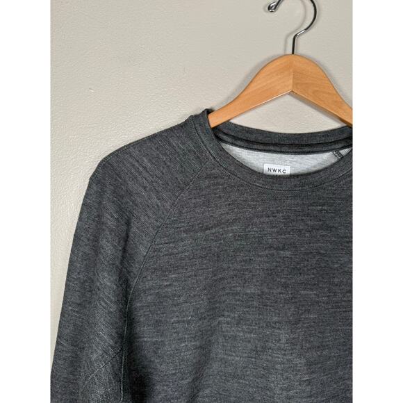 NWOT NWKC Mens CREW Top in CHARCOAL size L $199 - Picture 10 of 12